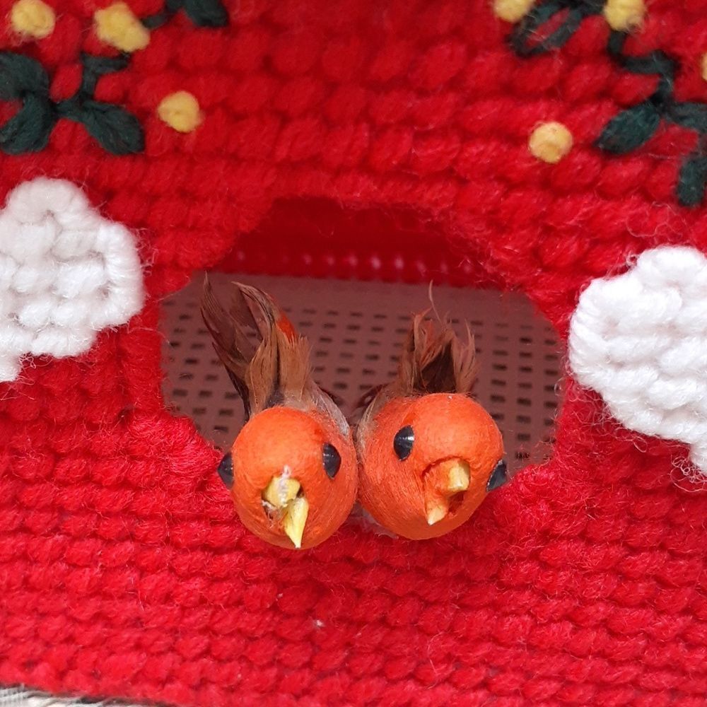 Vintage 2-pcHandmade Needlepoint plastic Canvas barn and 3D birdhouse collection - Picture 12 of 13
